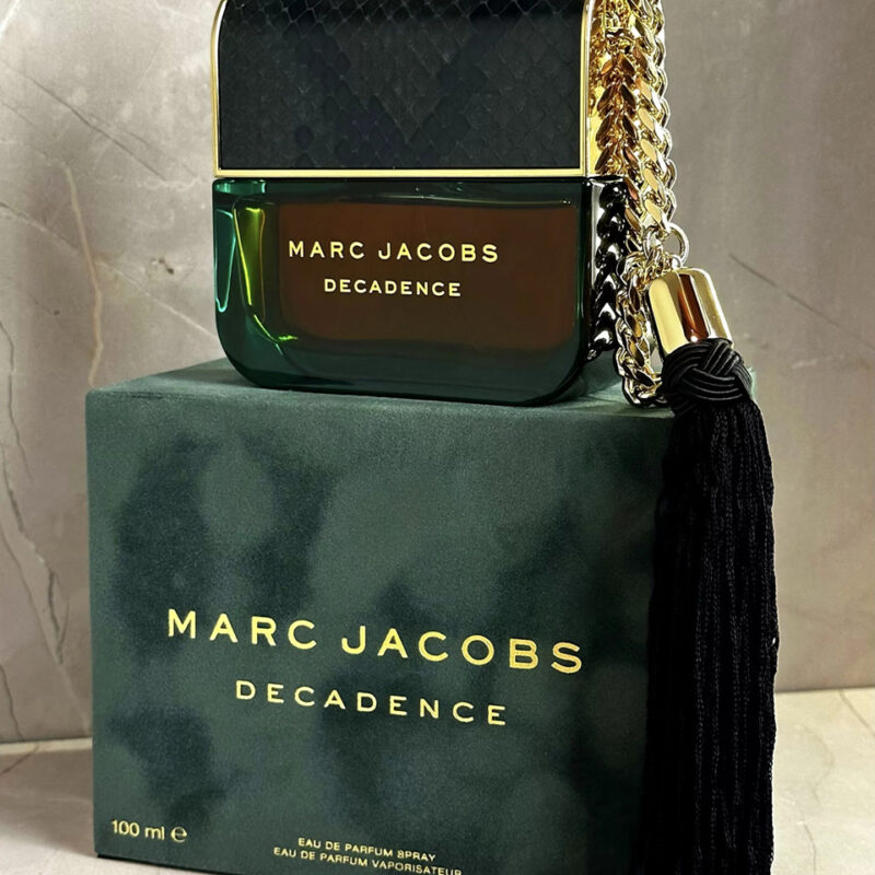 MARC JACOBS – DECADENCE